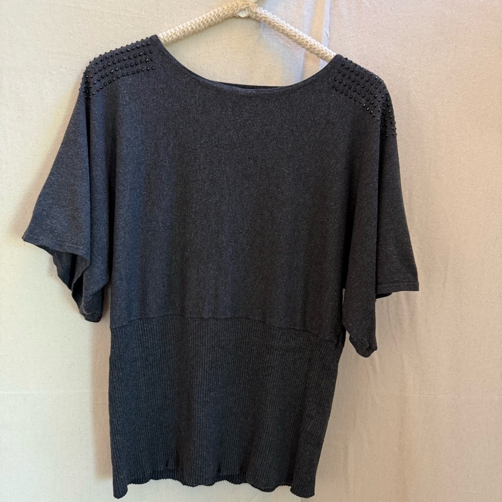 Cable & Gauge Charcoal Studded Detail Butterfly‎ Short Sleeve Knit Top-Size XL